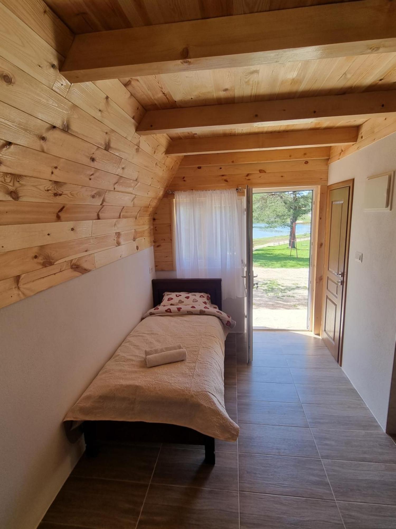 Apartmani Jezero Žabljak Zimmer foto